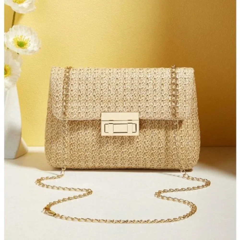 Minimalist  Flap Straw Bag Turn-lock Chain